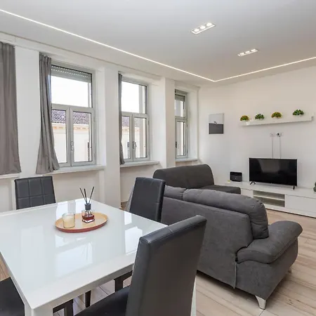 Apartman Etherea